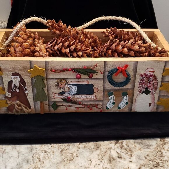 Country Christmas Wooden Box Decor w/Pinecones - Picture 1 of 7